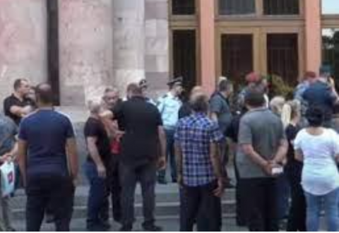 “Laçın erməniləri” Ermənistan hakimiyyətinə bir həftə vaxt verdilər, yoxsa... -