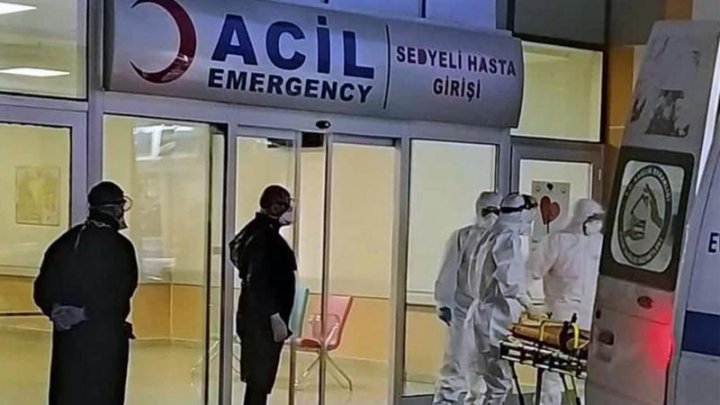 Türkiyədə koronavirus daha 214 nəfərin ölümünə səbəb oldu