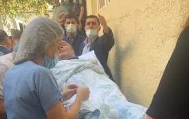Məhkəmədən xərəkdə çıxarılan Eldar Həsənovun qızının statusu və... ona reaksiyalar –