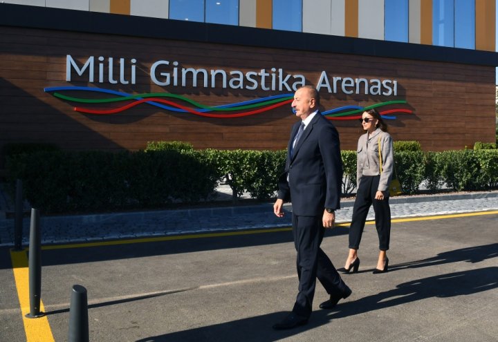 İlham Əliyev və Mehriban Əliyeva Milli Gimnastika Arenasında -