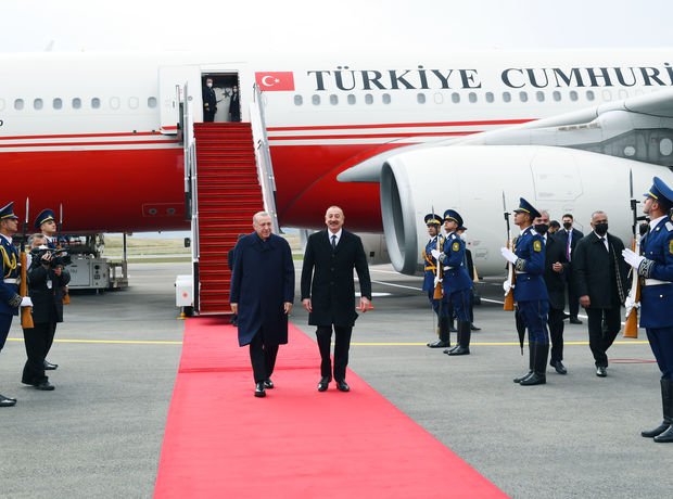 Azərbaycan və Türkiyə prezidentləri Füzuli Beynəlxalq Hava Limanının açılışında -