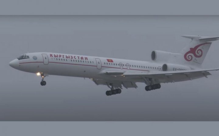 Qırğız Prezidentinin təyyarəsi Böyük Britaniyaya buraxılmadı –