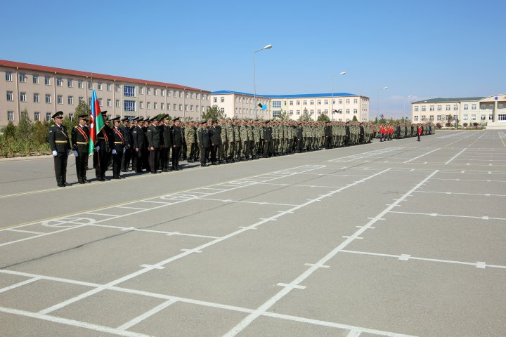 Naxçıvan Qarnizonu Qoşunlarında andiçmə mərasimləri keçirilib