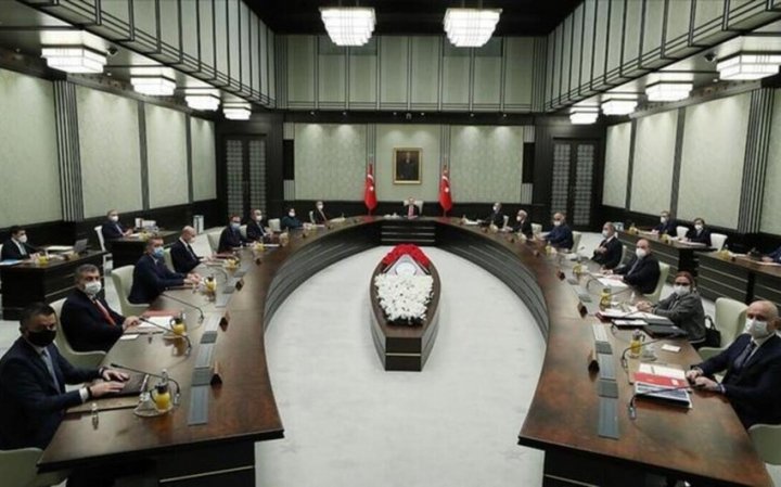 Ərdoğan Türkiyə hökumətini toplayır –