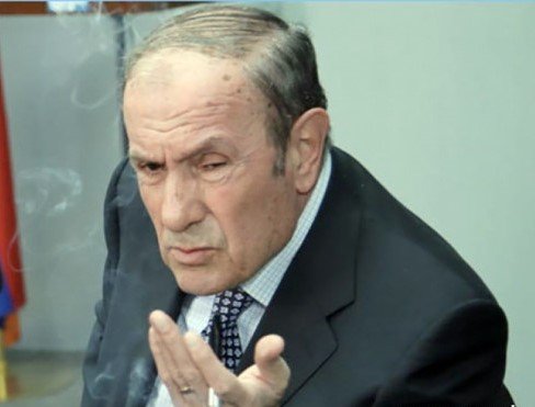 Petrosyan: Qarabağ bitdi, Bakı ilə razılaşmaq lazımdır!