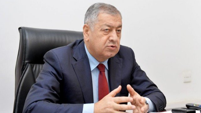 Vahid Əhmədov Saleh Rüstəmovla bağlı Prezidentə müraciət etdi