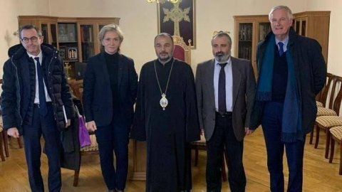 Fransa prezidentliyinə namizəd Qarabağa gizli necə keçib? -