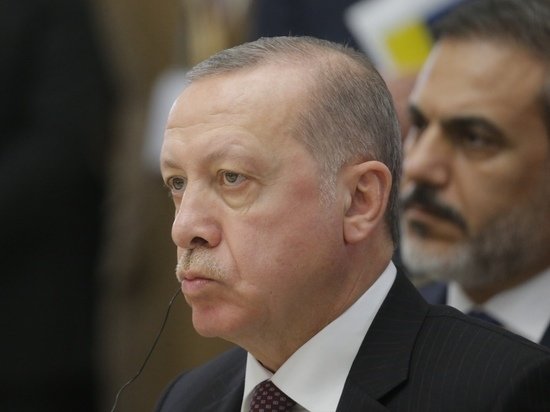 Ərdoğan təsdiqlədi: Türkiyə Putin-Zelenski görüşünə ev sahibliyi etmək istəyir -