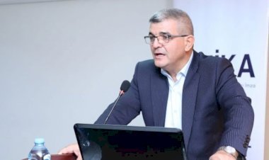 Fazil Mustafa "Şuşa"nın "Buta"ya çevrilməsi haqda: