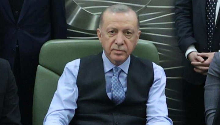 Ərdoğan: Putin razı olsa, üçtərəfli görüş keçirilə bilər -