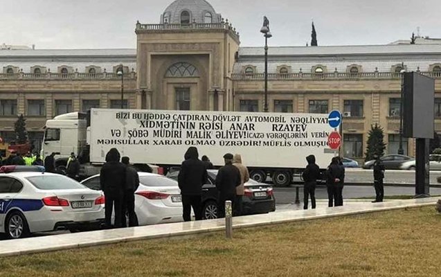 TIR sürücülərinin yolu bağlaması ilə bağlı cinayət işi açıldı