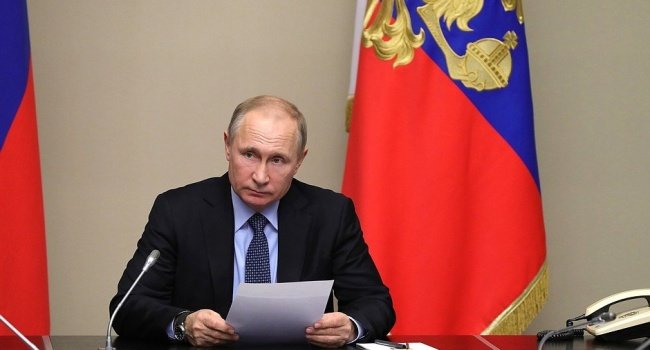 Putin Təhlükəsizlik Şurasının təcili iclasını keçirir -