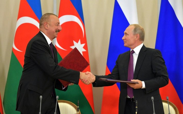 İlham Əliyev və Vladimir Putin müttəfiqlik fəaliyyəti haqqında Bəyannamə imzaladılar –