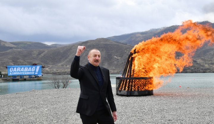 İlham Əliyev xalqı Suqovuşandan təbrik etdi -