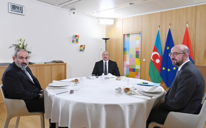 Aİ, Azərbaycan və Ermənistan liderlərinin növbəti birgə görüşü keçiriləcək  -