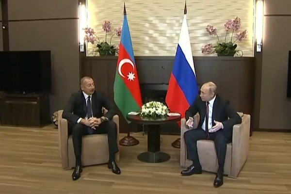 Azərbaycan və Rusiya prezidentləri Qarabağdakı vəziyyəti müzakirə etdilər -