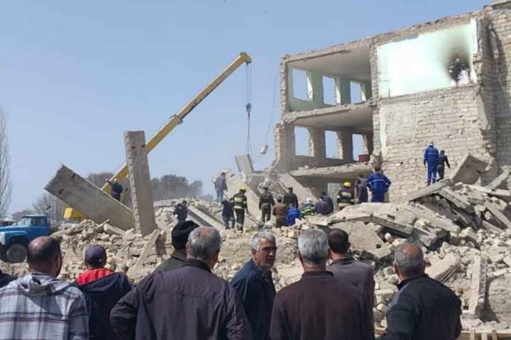 Naxçıvanda məktəbin uçması nəticəsində ölənlərin sayı 4-ə çatdı -