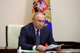 Rusiyalıların 77%-i Putinə etibar edir -