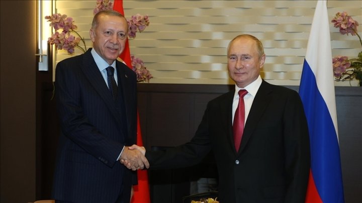 Ərdoğan Putinlə danışdı: Rusiya-Ukrayna sammitinin təşkilinə hazır olduğunu bir daha bəyan etdi