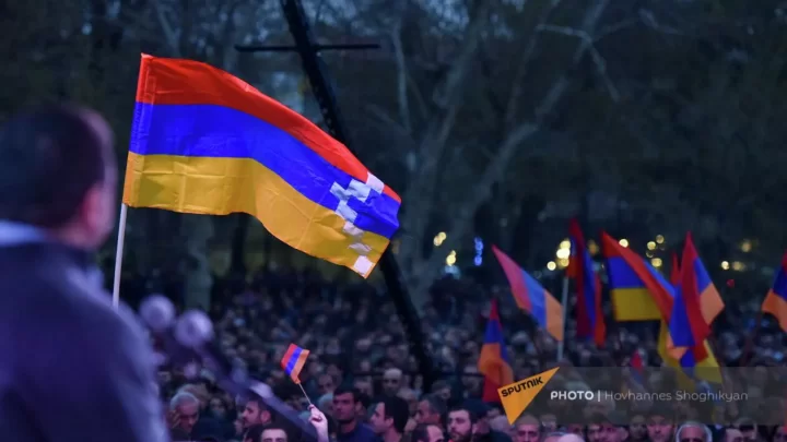 İrəvanın mərkəzində aksiya: