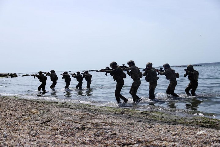 Azərbaycan hərbçiləri terrorçuların zərərsizləşdirilməsi üzrə tapşırıqları icra ediblər