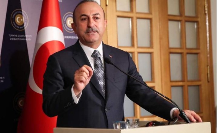 Çavuşoğlu: “Türk əsgəri Ukraynada Rusiyaya qarşı vuruşa bilməz”