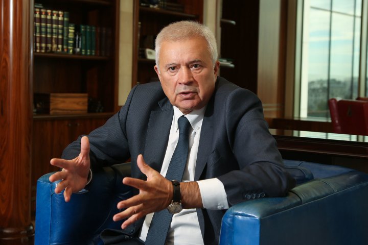 Vahid Ələkbərov "LUKOYL"un rəhbərliyindən getdi