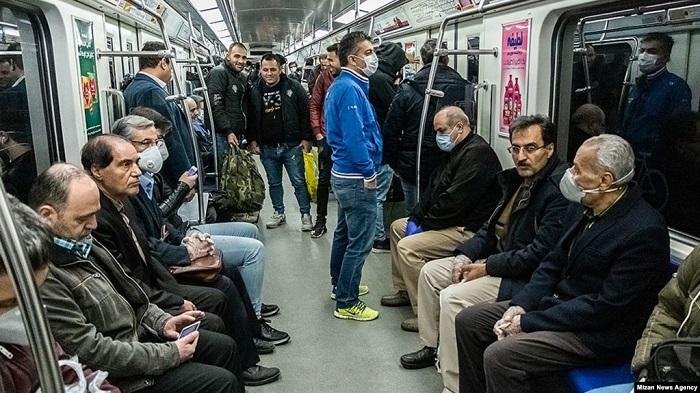 Metroda maskadan istifadə ilə bağlı