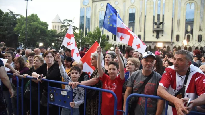 Gürcüstanda yeni mitinqin anonsu verildi