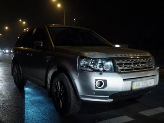 Bakıda “Land Rover” piyadanı vurub öldürdü