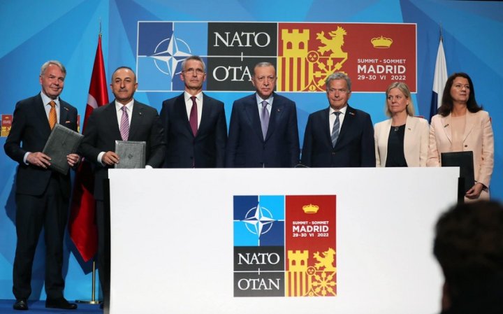 Türkiyə İsveç və Finlandiyanın NATO-ya üzv qəbul edilməsinə razılıq verdi –
