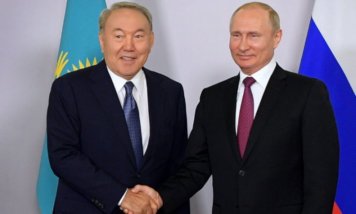 Nazarbayev Moskvada Putinlə görüşdü