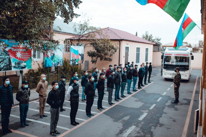 Azərbaycanda müddətli həqiqi hərbi xidmətə iyul çağırışı başa çatdı