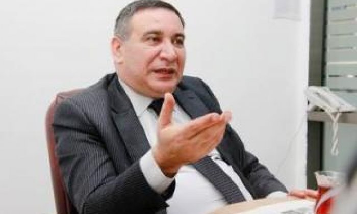 Niyə bir dövlət qurumu bacarır, o biri bacarmır?
