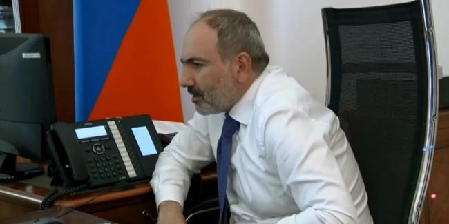 Paşinyan Putinə zəng etdi: