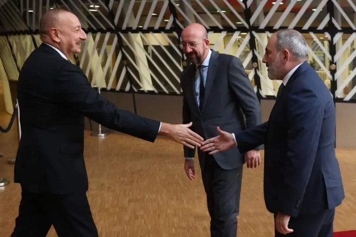 Brüssel görüşünün uğurları nələrdir?