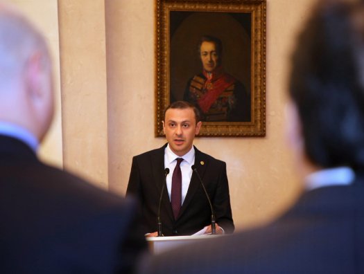 Armen Qriqoryan Azərbaycandan üzr istədi