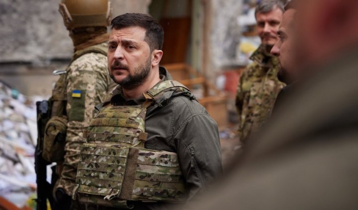 Zelenski: Ukraynanı Aİ-yə qəbul etmək Avropa üçün şərəf olacaq –