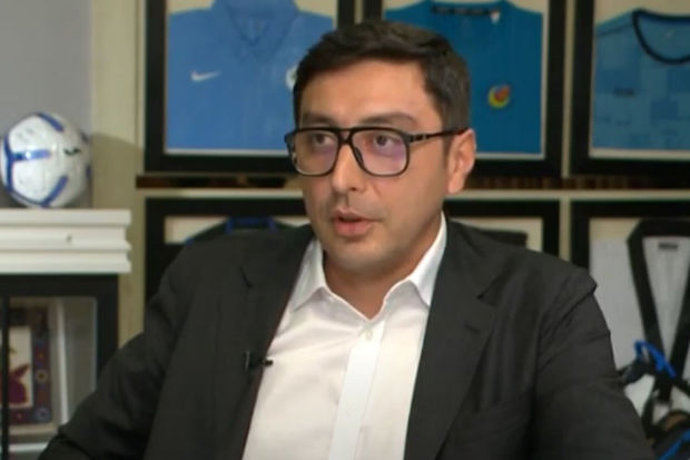 Azərbaycanlı nazir: “Övladlarımın xaricdə təhsil almasını istəyirəm”