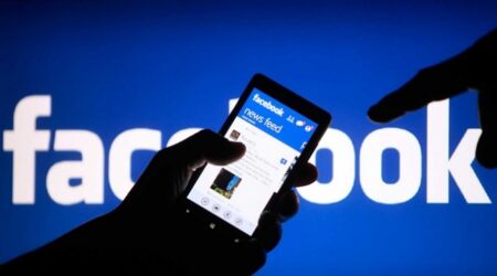 Facebook izləyici sayındakı azalmalara aydınlıq gətirdi -