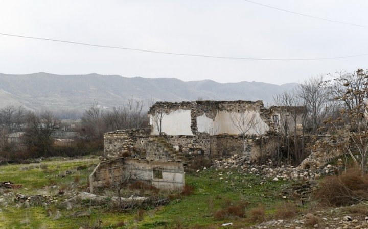 Azad edilmiş torpaqlarda doğulan uşaqlara Qələbə müavinətlərinin verilməsi təklif olunub