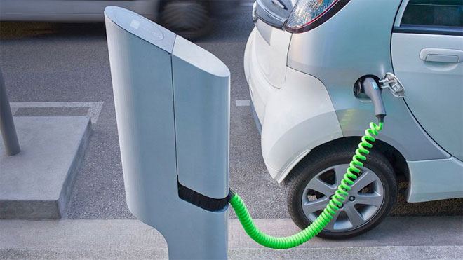 Yeni elektrik minik avtomobilləri idxal gömrük rüsumundan azad edildi