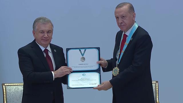 Ərdoğana Türk Dünyasının Ali Ordeni təqdim edilib