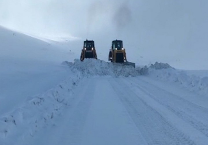 MN: Kəlbəcər, Laçın və Daşkəsəndə 334 km-dən çox yeni təminat yolu çəkilib -