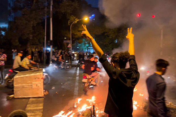 İranda etirazlar dayanmır: Tehran küçələrində aksiyalar davam edir –