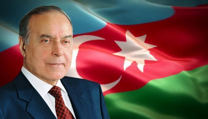 Ümummilli Lider Heydər Əliyevin anım günüdür