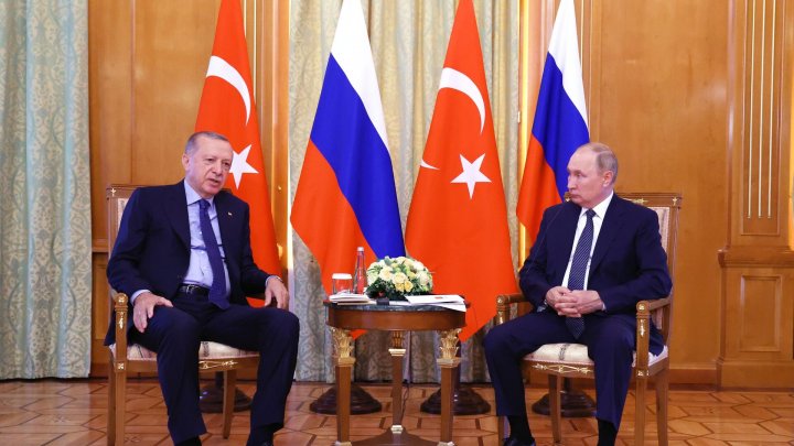 Ərdoğanla Putin arasında telefon danışığı olub