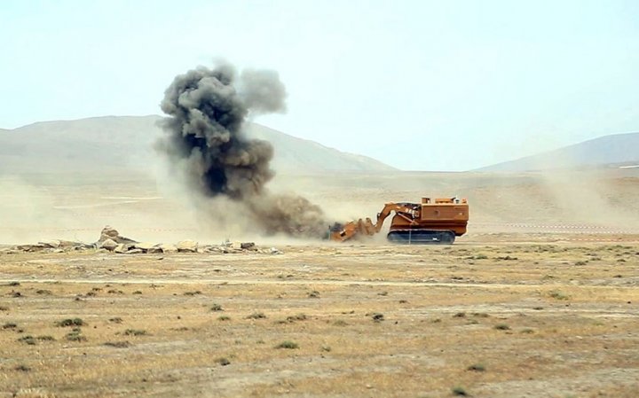 Azərbaycan Ordusuna mühəndis istehkamçıların qəbulu elan olunub