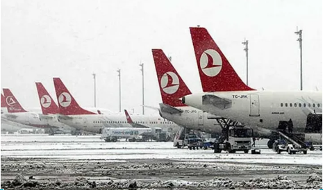 "Turkish Airlines" 240-a yaxın reysi təxirə saldı