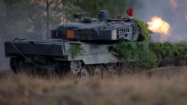 Almaniya İsveçrədən "Leopard 2" tankları almaq istəyir